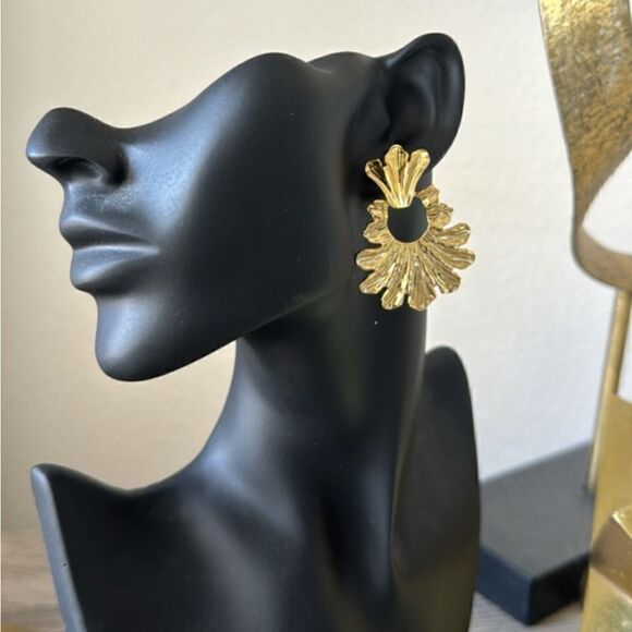 Vintage style drop earrings A790 - Picture 5 of 5